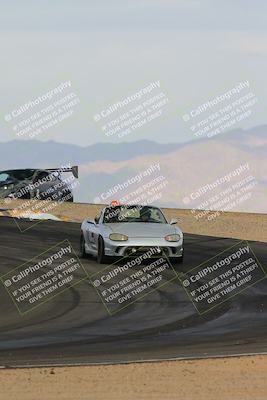 media/Jan-26-2025-SCCA SD (Sun) [[bcf61ed115]]/4-Women Novice/Session 1 (Lead-Follow)/